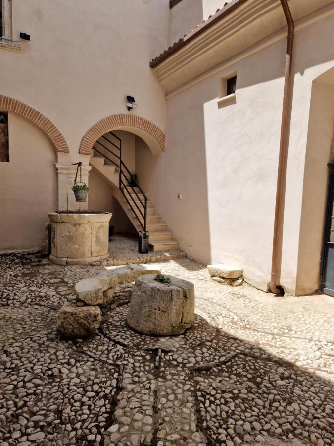Casa Cristina Apartman Sant'Eusanio Forconese Kültér fotó